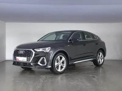 Usata Audi Q3 Sportback S-Line 150 CV (110 kW) 2020 Nero mito metallizzato SUV