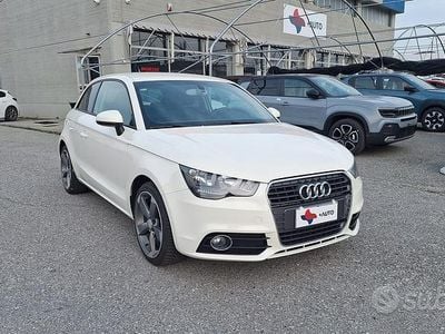 Usata Audi A1 Attraction 122 CV (89 kW) 2014 Bianco Utilitaria