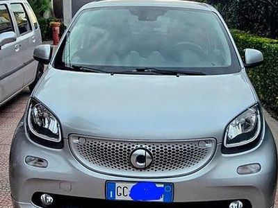 Usata Smart ForFour Passion 71 CV (52 kW) 2019 Grigio Utilitaria