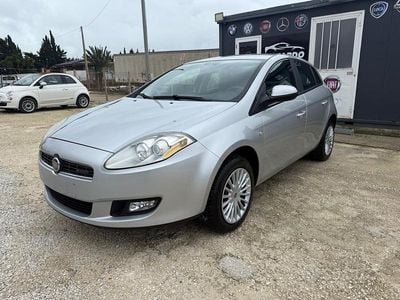 Usata Fiat Bravo Dynamic 105 CV (77 kW) 2008 Grigio Utilitaria