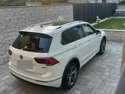 Usata VW Tiguan R-line 190 CV (139 kW) 2019 Bianco SUV