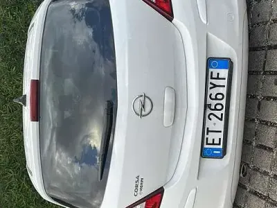 Usata Opel Corsa 86 CV (63 kW) 2013 Utilitaria