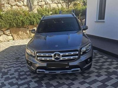 Mercedes GLB200