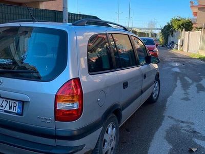 usata Opel Zafira 2ª serie - 2001