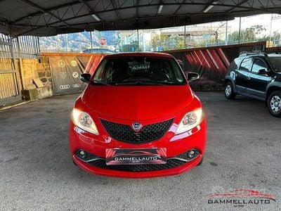 Usata Lancia Ypsilon 84 CV (61 kW) 2018 Rosso Utilitaria