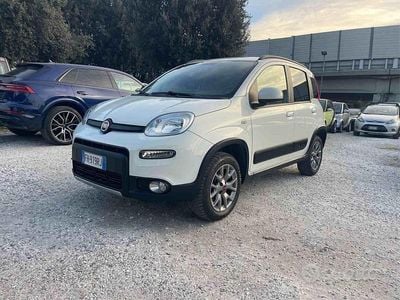 Usata Fiat Panda 4x4 86 CV (63 kW) 2017 Bianco Utilitaria