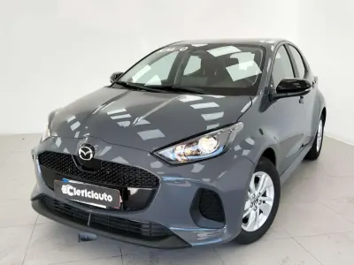 Nuova Mazda 2 Center-Line 116 CV (85 kW) 2026 Grigio Utilitaria