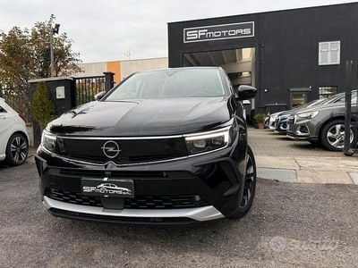 Usata Opel Grandland X Business Elegance 131 CV (96 kW) 2022 Nero SUV