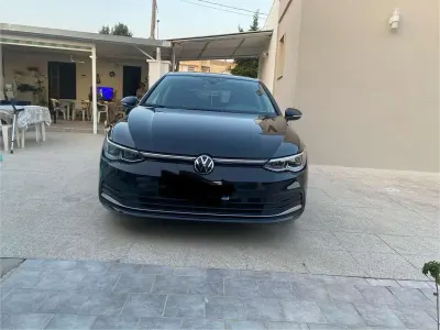 Usata VW Golf VIII Style 131 CV (96 kW) 2021 Berlina