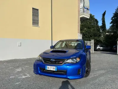 Usata Subaru WRX STI 300 CV (220 kW) 2012 Blu/azzurro Berlina