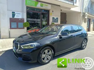 Usata BMW 118 Advantage 150 CV (110 kW) 2021 Nero Berlina