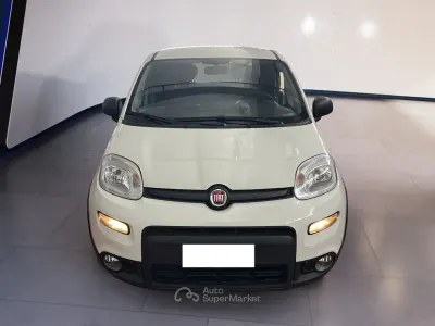 Gebraucht Fiat Panda Street 69 PS (50 kW) 2021 Weiß Kleinwagen