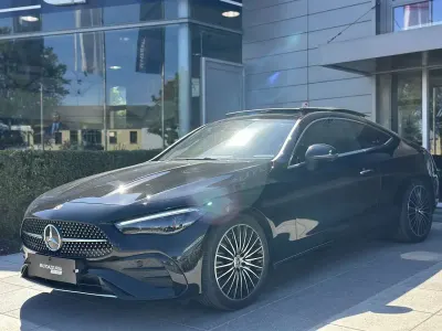 Käytetty Mercedes CLE220 Advanced Plus 197 HP (144 kW) 2025 Musta Coupe - kaksiovinen