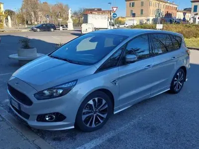 Usata Ford S-MAX Business Edition 189 CV (139 kW) 2018 Monovolume