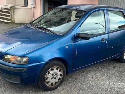 Usata Fiat Punto 2002 Blu Utilitaria