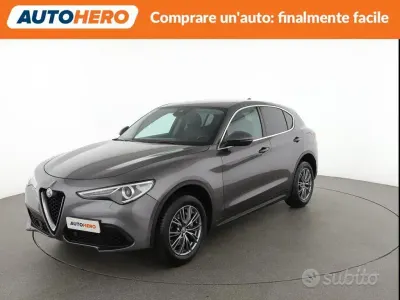 Usata Alfa Romeo Stelvio Executive 280 CV (205 kW) 2018 Grigio SUV