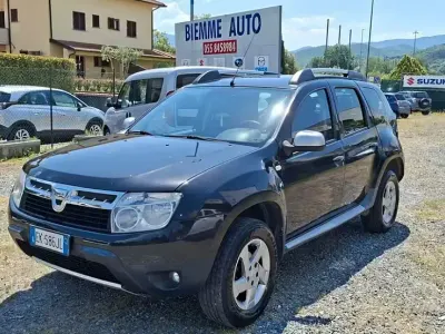 Usata Dacia Duster Lauréate 102 CV (75 kW) 2012 Nero SUV