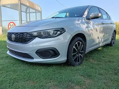 Usata Fiat Tipo Easy 95 CV (69 kW) 2019 Berlina