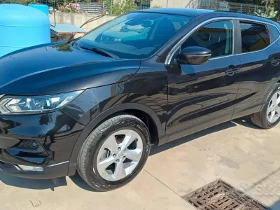 Usata Nissan Qashqai Tekna+ 110 CV (80 kW) 2018 Nero SUV