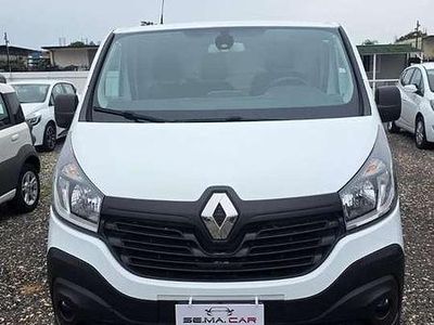 Usata Renault Trafic 145 CV (106 kW) 2017 Bianco Monovolume