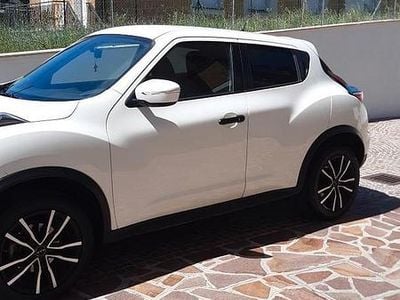 Usata Nissan Juke Tekna 110 CV (80 kW) 2015 Bianco SUV