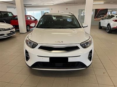 Usata Kia Stonic Style 83 CV (61 kW) 2022 Bianco SUV