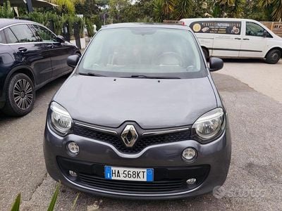 Usata Renault Twingo 90 CV (66 kW) 2018 Grigio Utilitaria