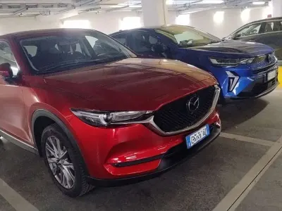 Usata Mazda CX-5 Exceed 165 CV (121 kW) 2020 Rosso SUV