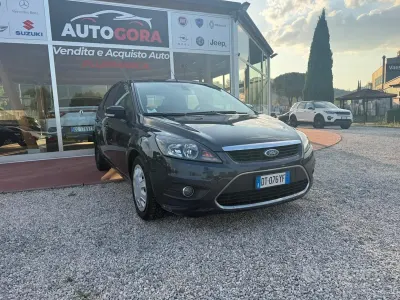 Usata Ford Focus 90 CV (66 kW) 2009 Grigio Berlina