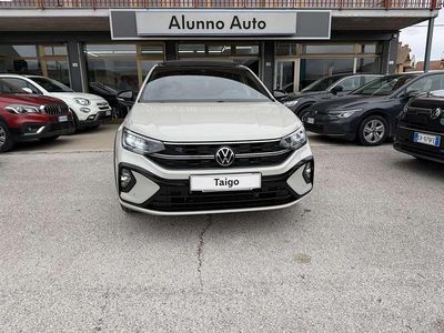 Usata VW Taigo R-line 110 CV (80 kW) 2022 Ascot grey SUV