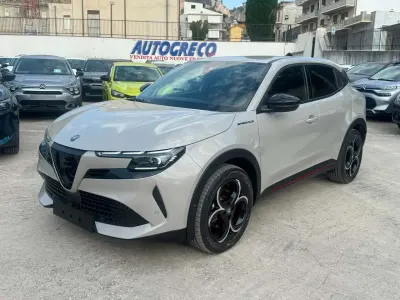 Usata Alfa Romeo GT Junior 136 CV (100 kW) 2025 Grigio SUV