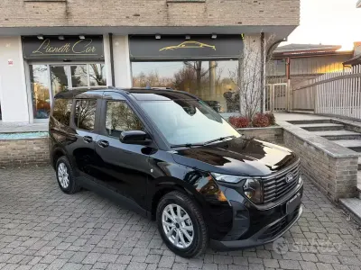 Occasion Ford Tourneo Courier Active 125 PK (91 kW) 2024 Zwart MPV