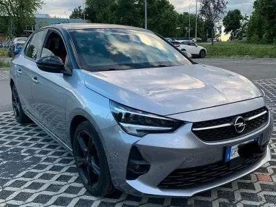 Usata Opel Corsa GS Line 101 CV (74 kW) 2023 Utilitaria