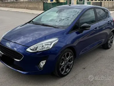Usata Ford Fiesta 86 CV (63 kW) 2019 Bluazzurro Utilitaria