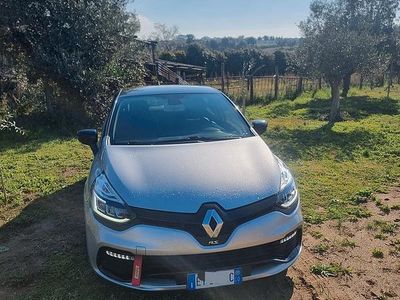 Usado Renault Clio IV R.S. 200 CV (147 kW) 2015 Berlina