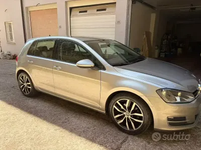 Usata VW Golf VII 110 CV (80 kW) 2017 Grigio Berlina