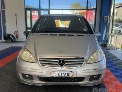 Käytetty Mercedes A150 Elegance 95 HP (69 kW) 2008 Harmaa Sedan