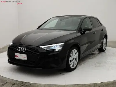 Usata Audi A3 Business 204 CV (150 kW) 2022 Nero mito metallizzato Berlina