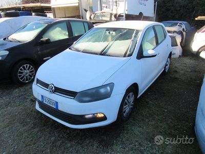 Usata VW Polo Comfortline 75 CV (55 kW) 2015 Bianco Berlina