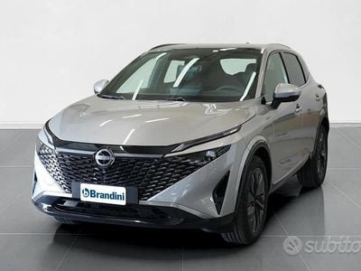 Nuova Nissan Qashqai Tekna 140 CV (102 kW) 2025 Newport grey SUV