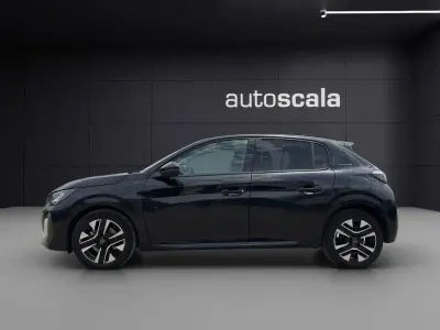 Usata Peugeot 208 Allure 101 CV (74 kW) 2025 Nero Utilitaria