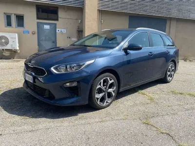 Usata Kia Ceed Sportswagon Comfort 116 CV (85 kW) 2020 Blu/azzurro Station wagon