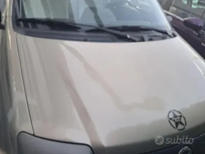 Usata Fiat Panda 4x4 Cross 69 CV (50 kW) 2006 Bronzo Utilitaria