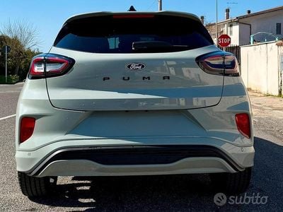 Usata Ford Puma 125 CV (91 kW) 2024 SUV