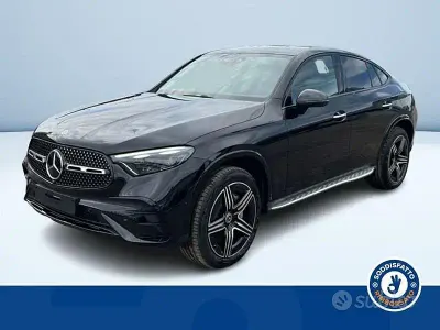 Nuova Mercedes GLC300e 2026 Nero Coupé