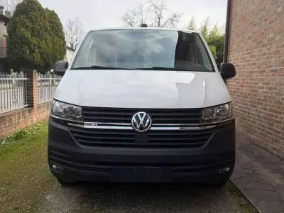 Usata VW Transporter 150 CV (110 kW) 2021 Bianco Furgone