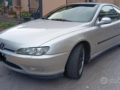 Usata Peugeot 406 Coupe 135 CV (99 kW) 1999 Grigio Coupé