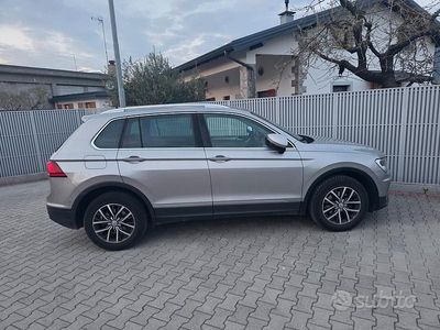 Usata VW Tiguan 150 CV (110 kW) 2016 Grigio SUV
