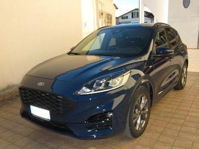 Usata Ford Kuga 120 CV (88 kW) 2022 Blu SUV