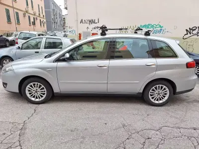 Usata Fiat Croma 120 CV (88 kW) 2008 Grigio Station wagon